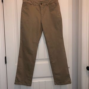 Ladies Magellan khaki pants, size 10, like new condition